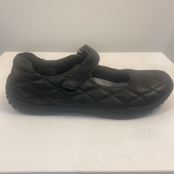 Youth Land’s End Quilted Velcro Shoes - Picture 4 of 16